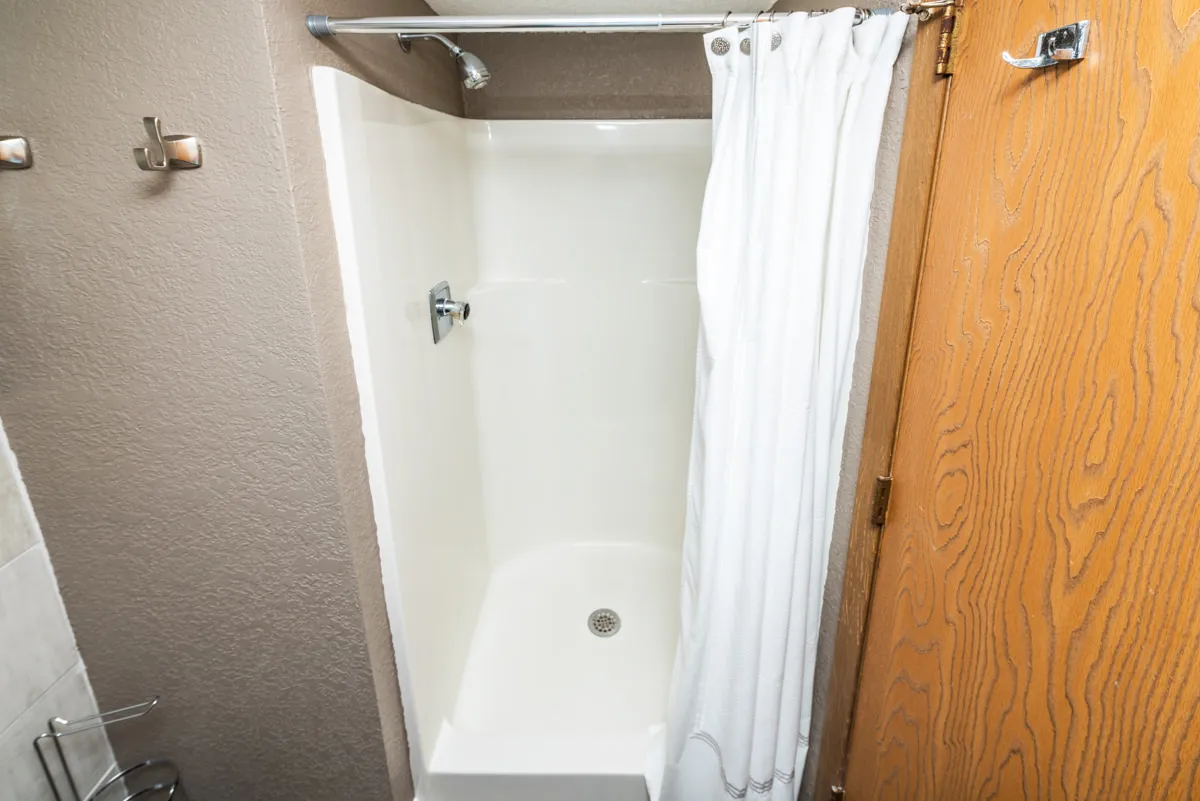 Water's Edge 203 photo 12