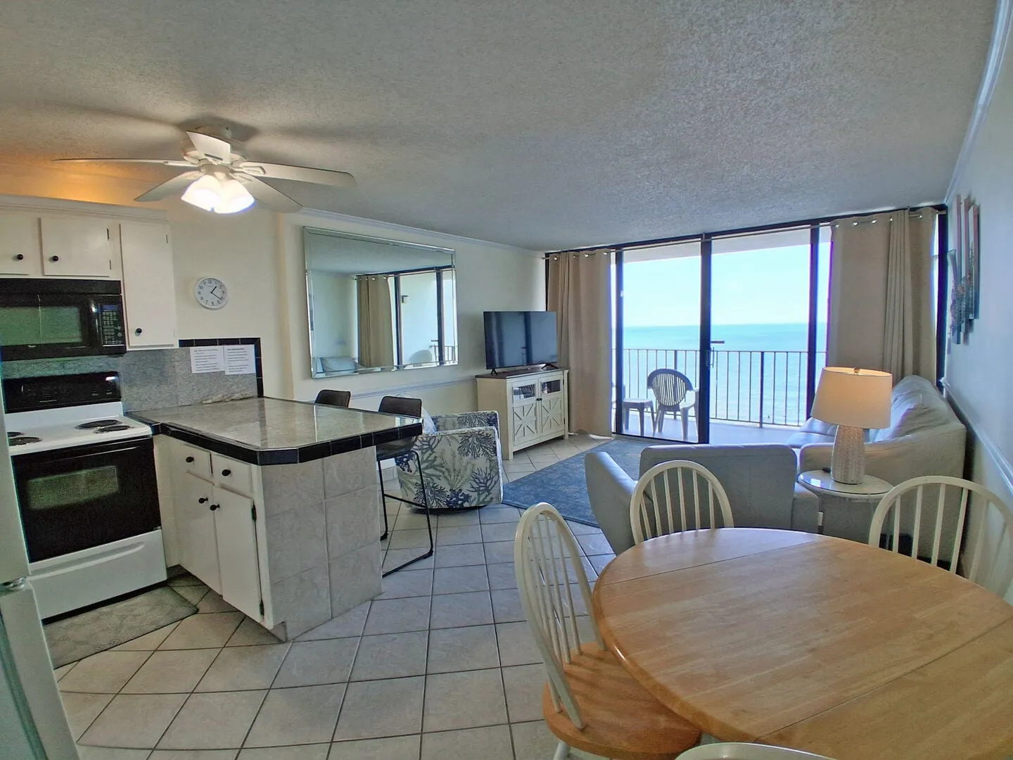 Royal Garden Resort 710 photo 2