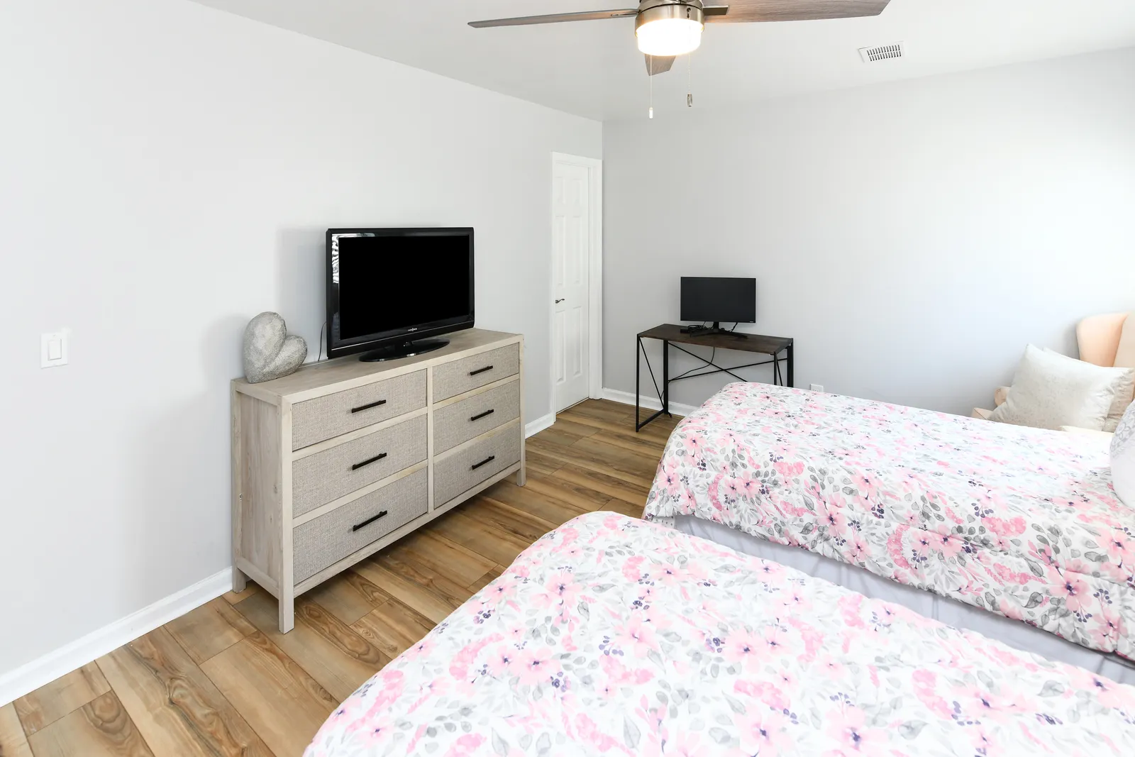 Dottie's Place photo 8