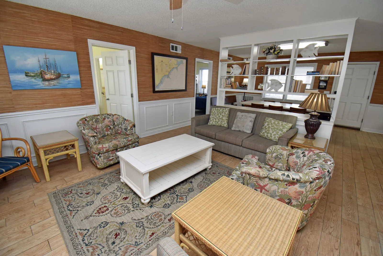 Electa's Place Down photo 4
