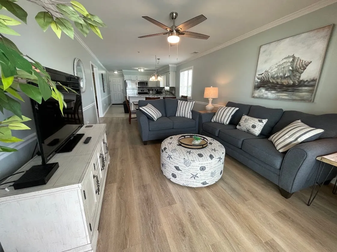 Sea Shadow 301 photo 1