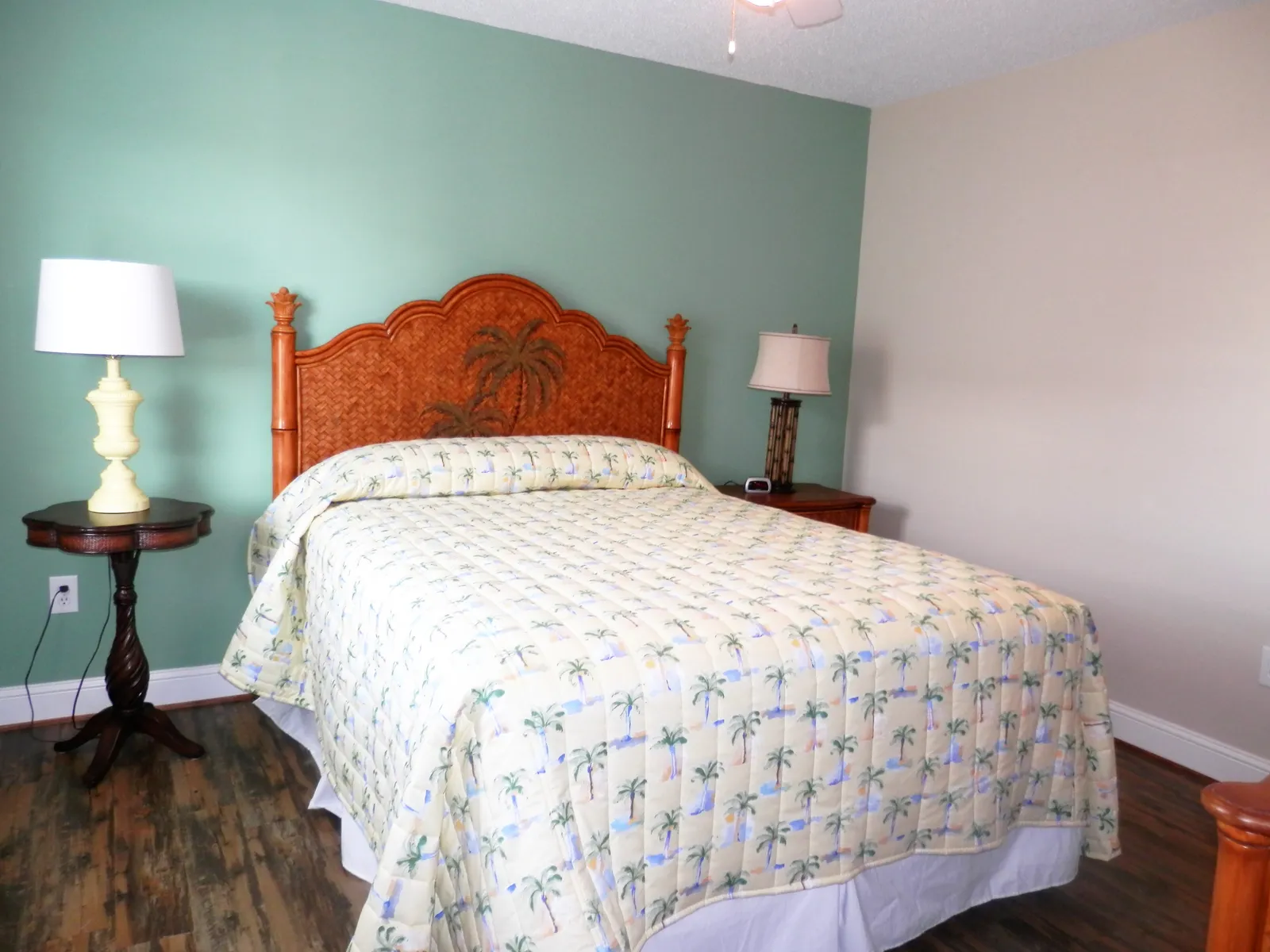 Crenson Beach, 507 N. Waccamaw Drive, Garden City Beach photo 21