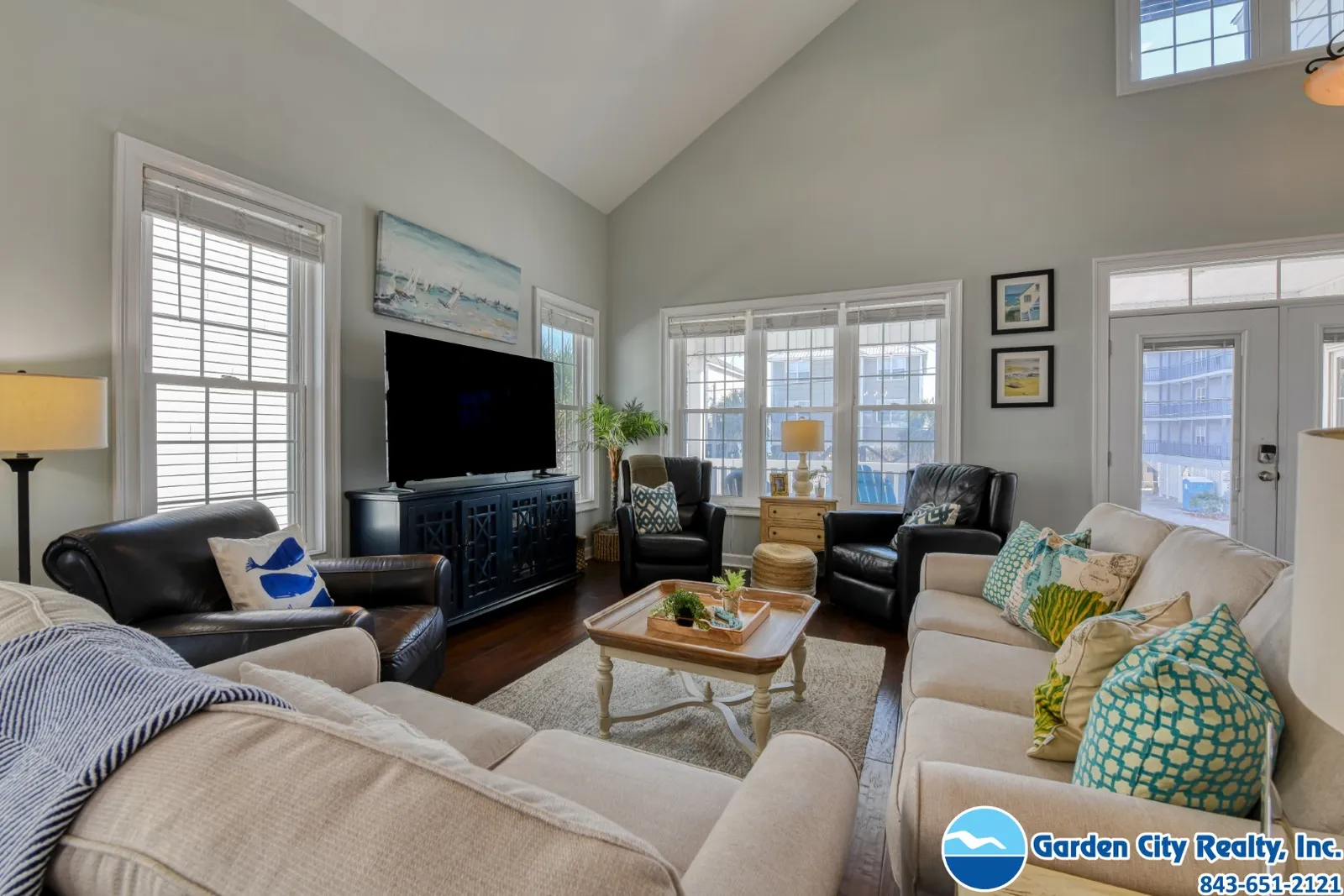 VIP House photo 14