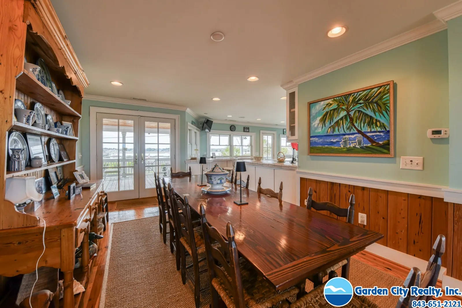 DeBerry Oceanfront photo 21