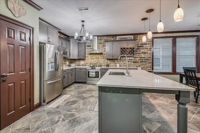 La Esmeralda photo 21