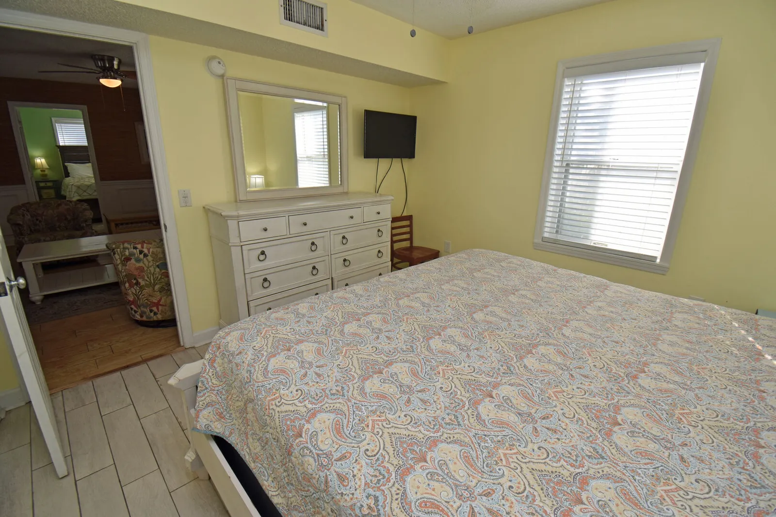 Electa's Place Down photo 16