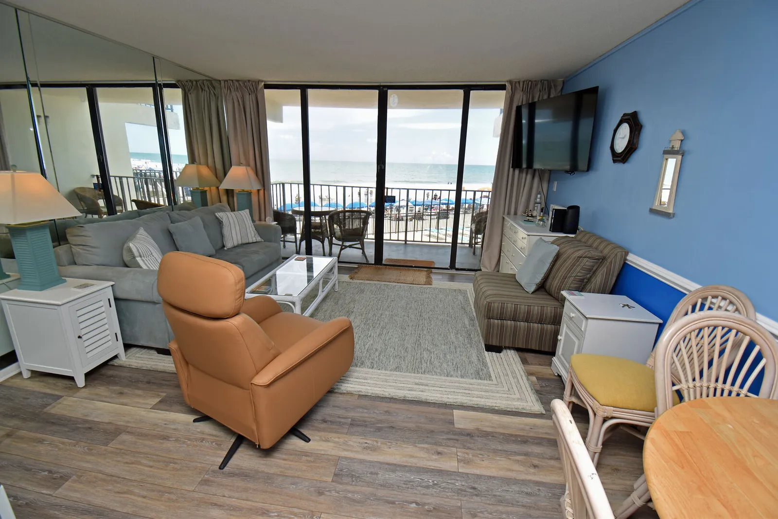Royal Garden Resort 111 photo 6