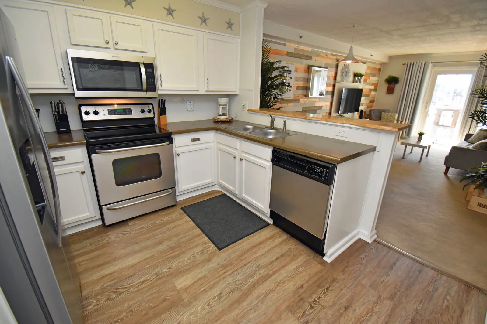 Beach House 101 photo 14