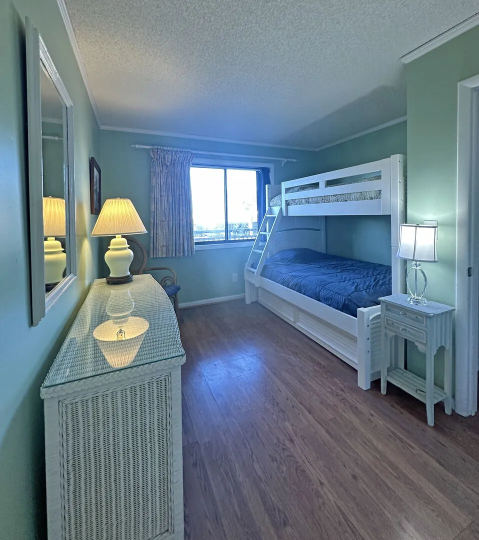 Ocean Cove 103 photo 24