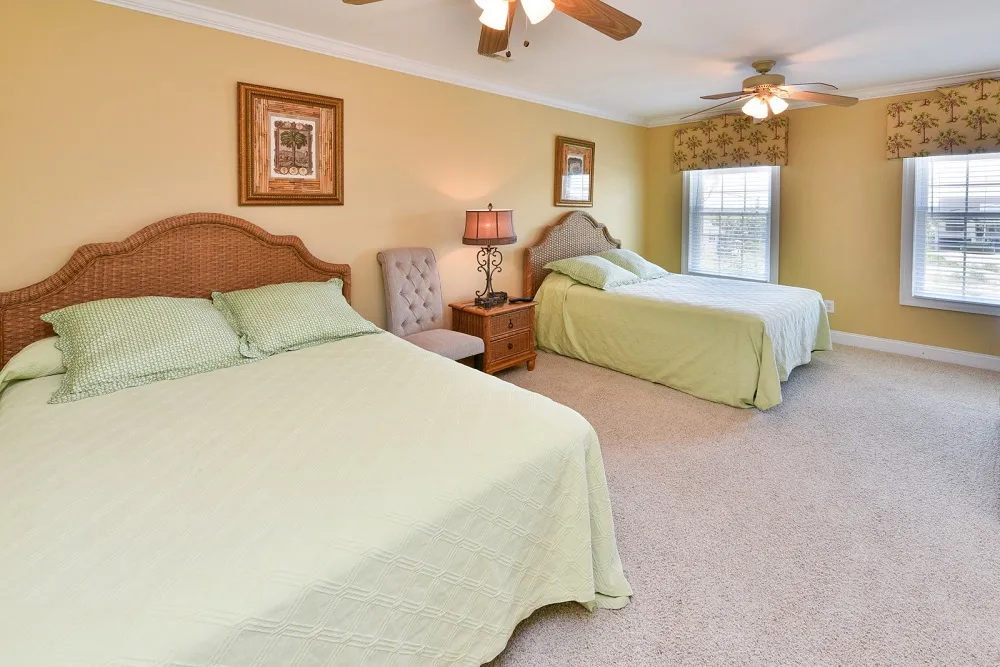 Southern Belle photo 20