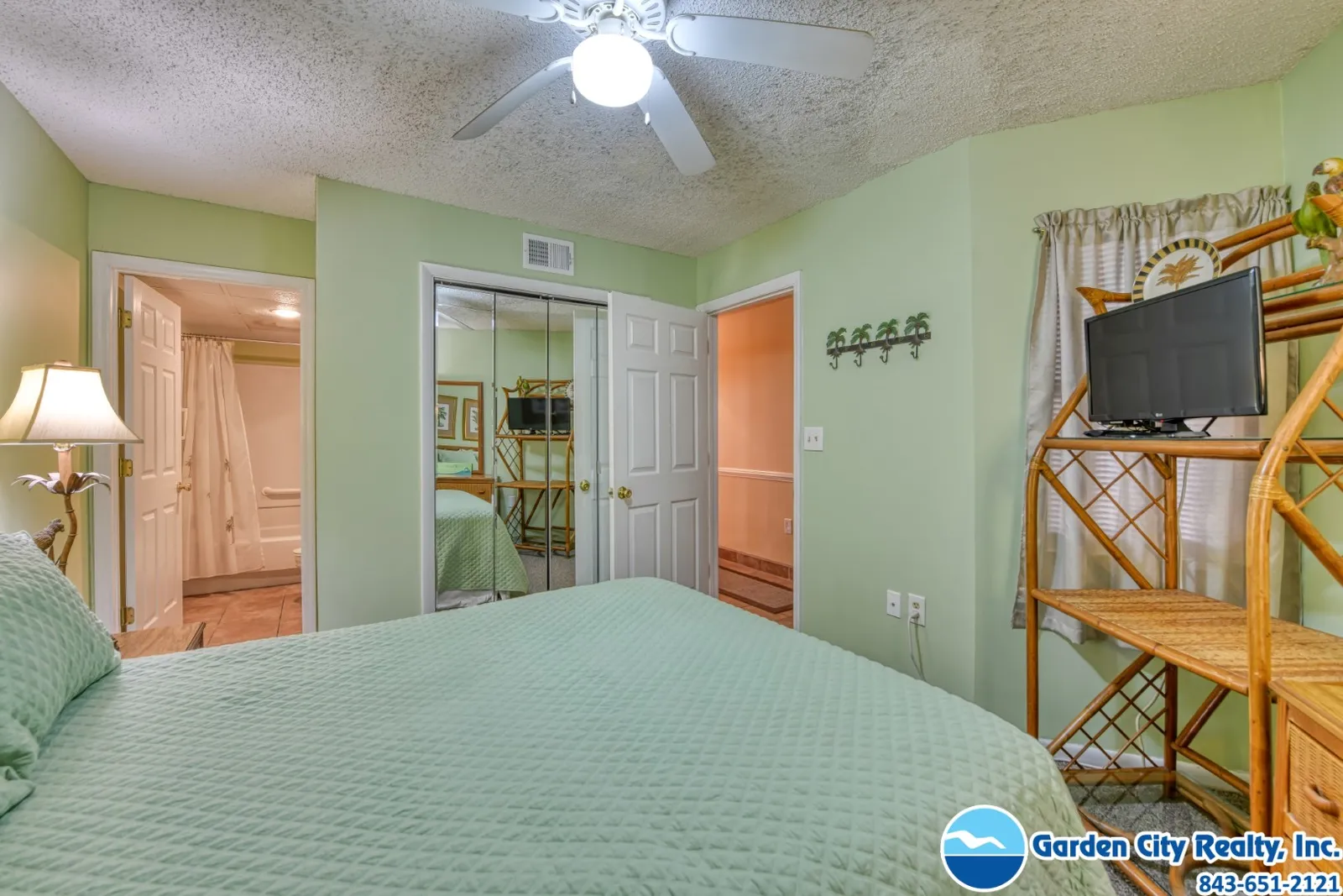 Royal Garden Resort 810 photo 19