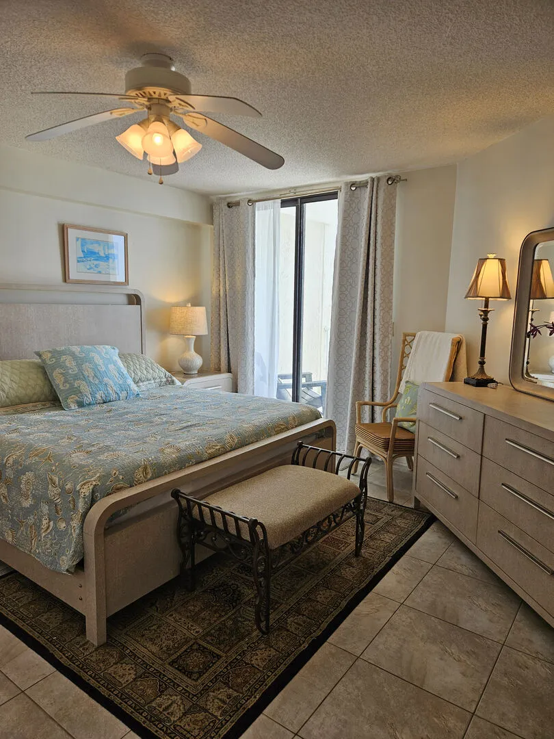 One Ocean Place 1009 photo 14