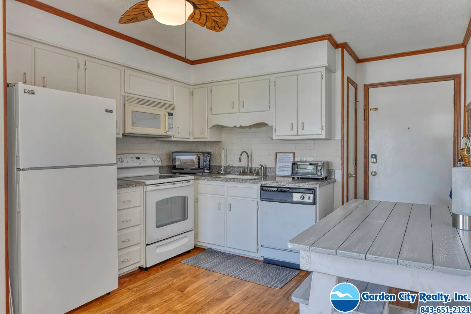 Inlet Pointe 56 photo 9