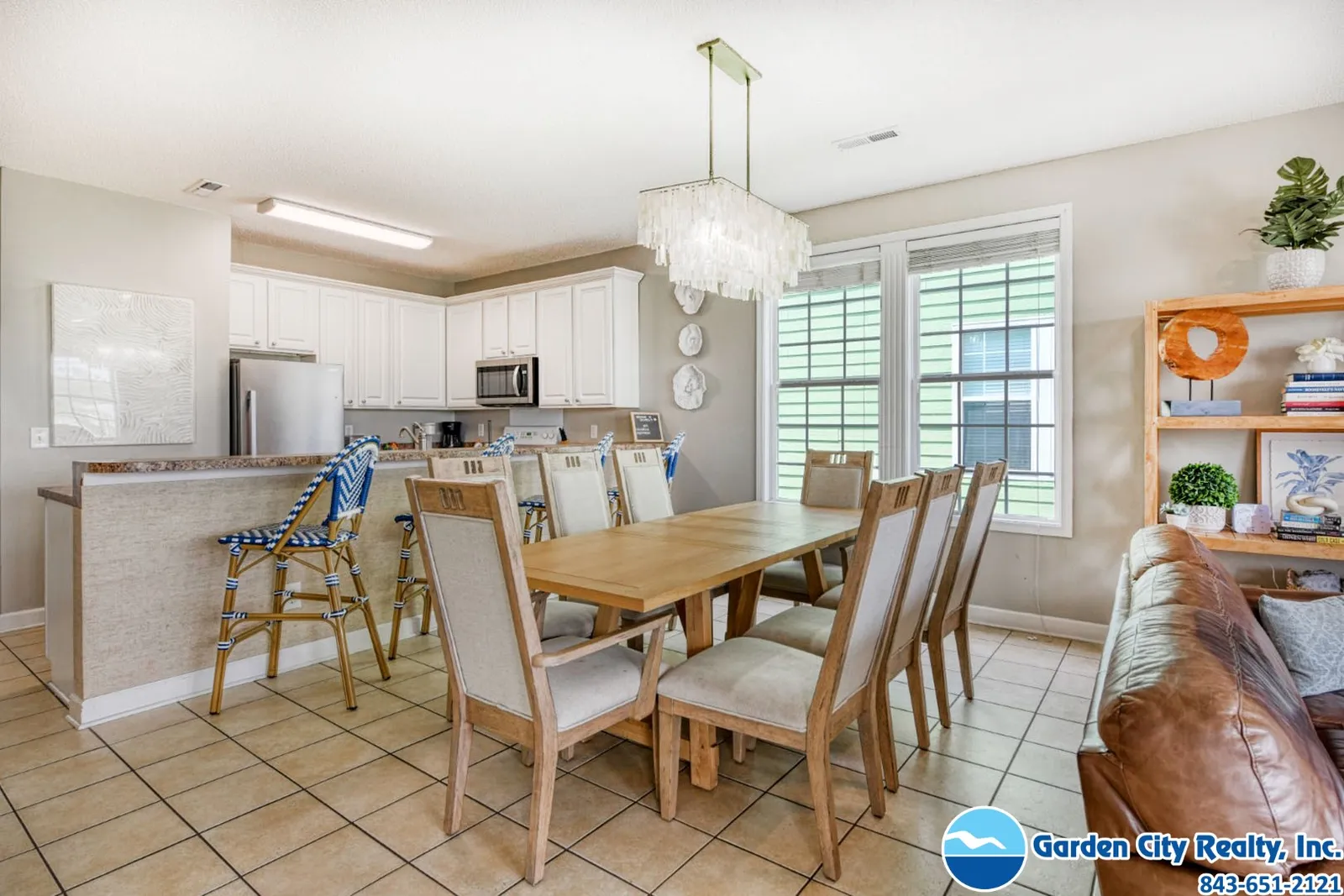 142 Cypress photo 18