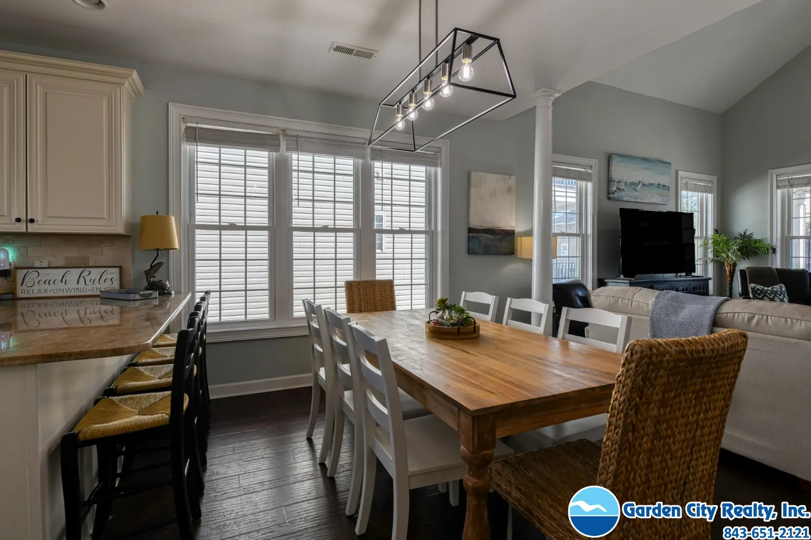 VIP House photo 20
