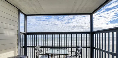 Sea Oaks 303
