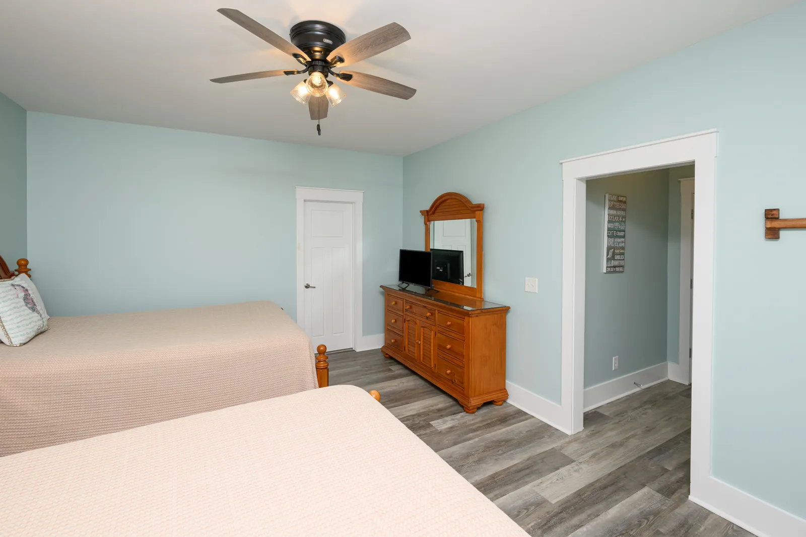 Blue Bayou photo 13