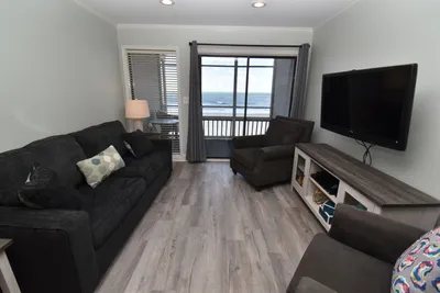 Ocean Cove 107