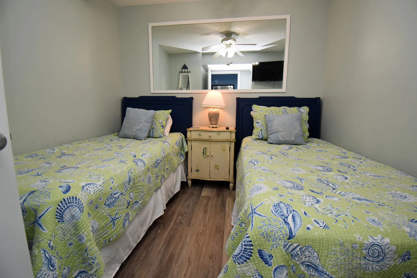 Royal Garden Resort 111 photo 17