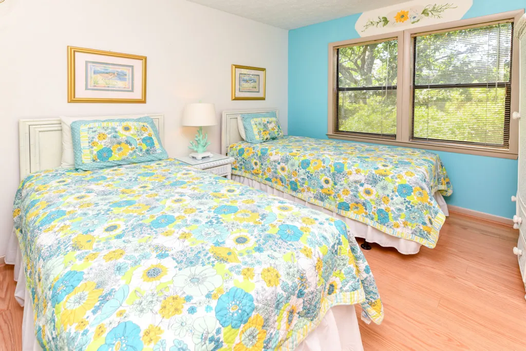 Sea Grove 101 photo 15