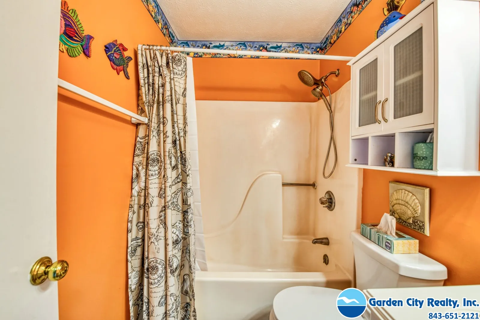 Garden City Guest House 108 photo 18