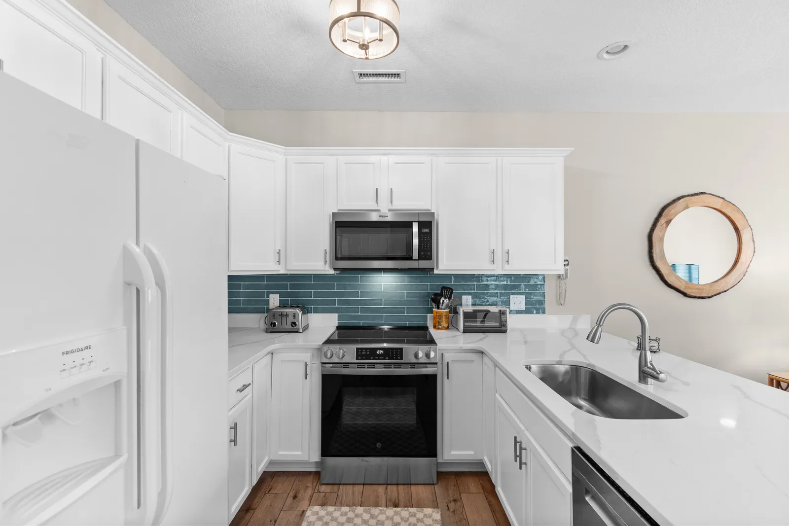 A Sandy Situation photo 14