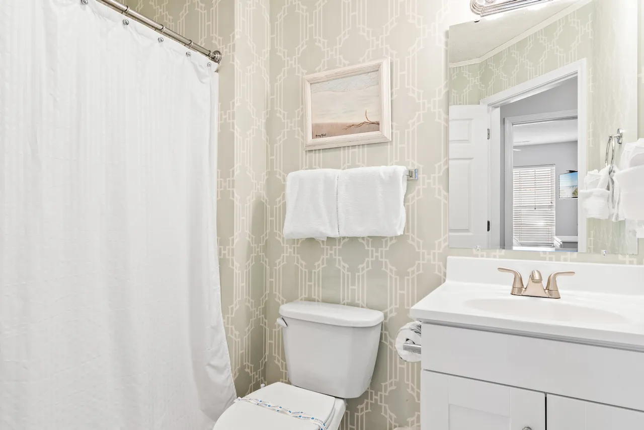 Ocean Quarters, Unit B photo 17