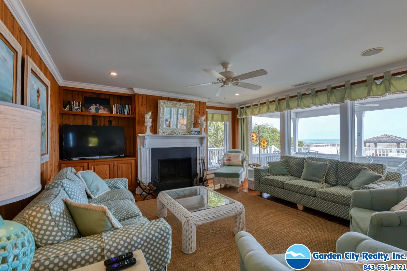 DeBerry Oceanfront photo 17