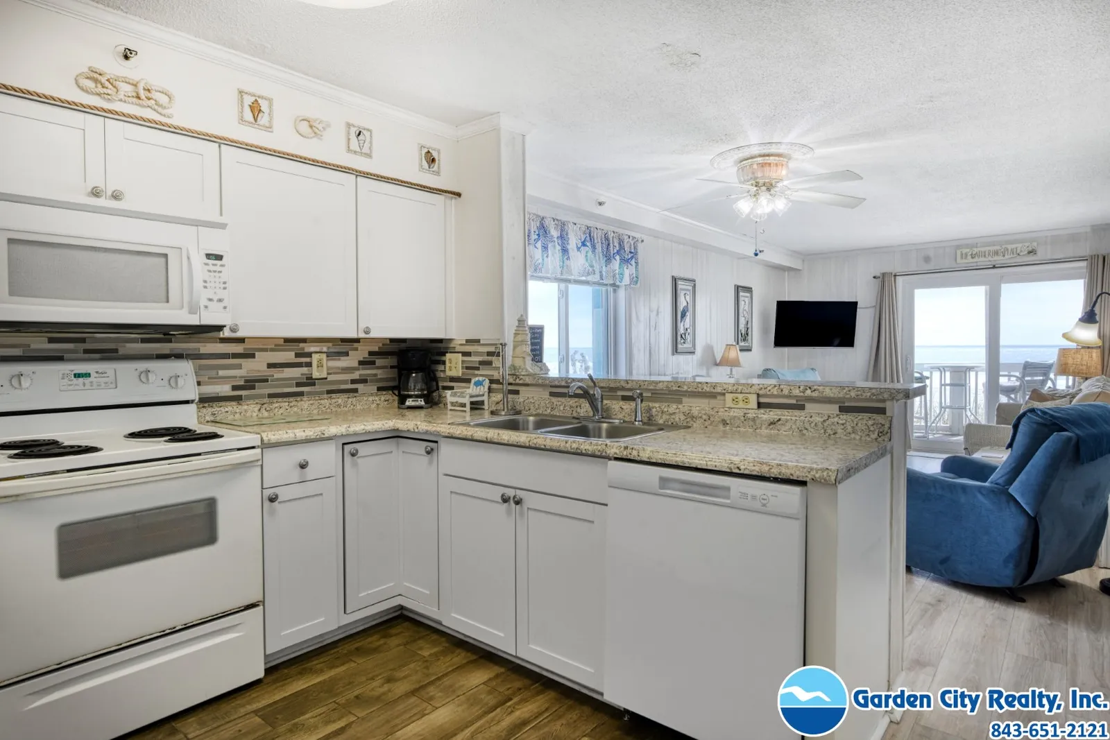 Beach House 109 photo 22