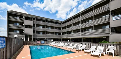 Garden City Guest House 108