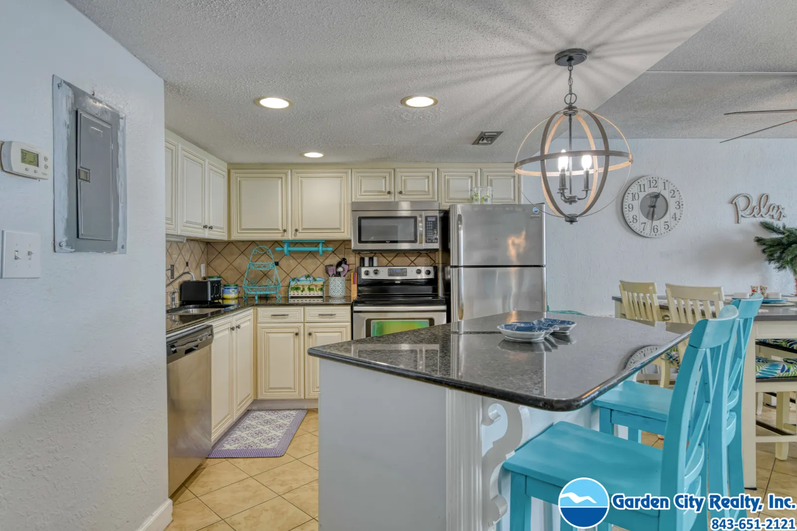 Water's Edge 312 photo 22