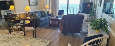 Royal Garden Resort 1502