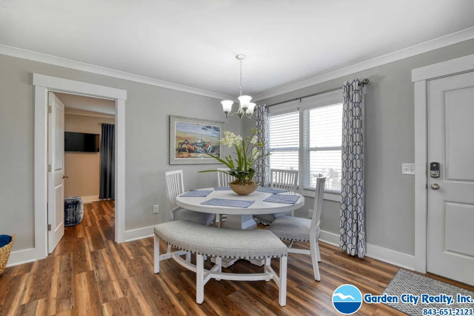 D-D's Beach House photo 6