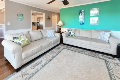 Sea Grove 306