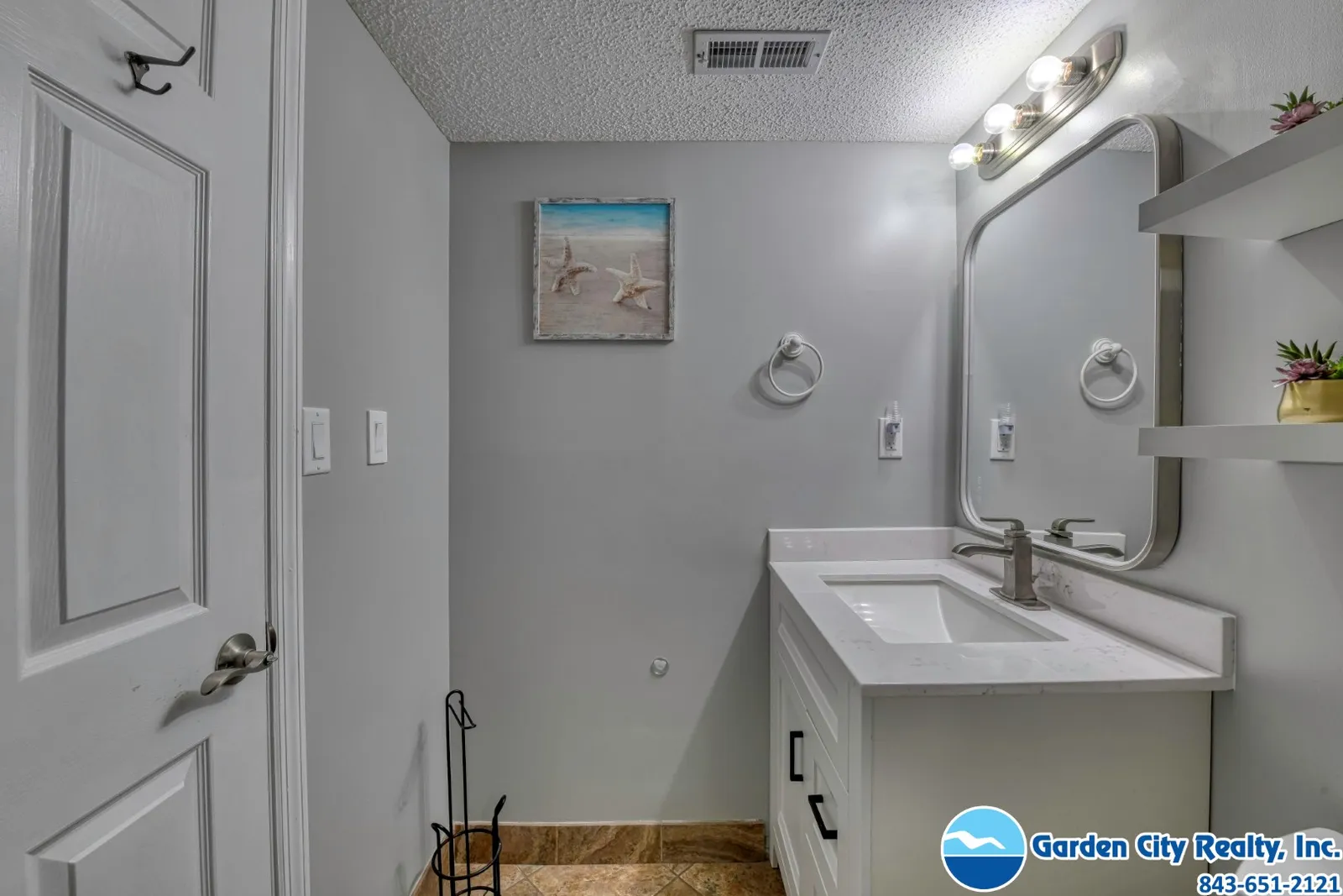Horizon East 602 photo 23