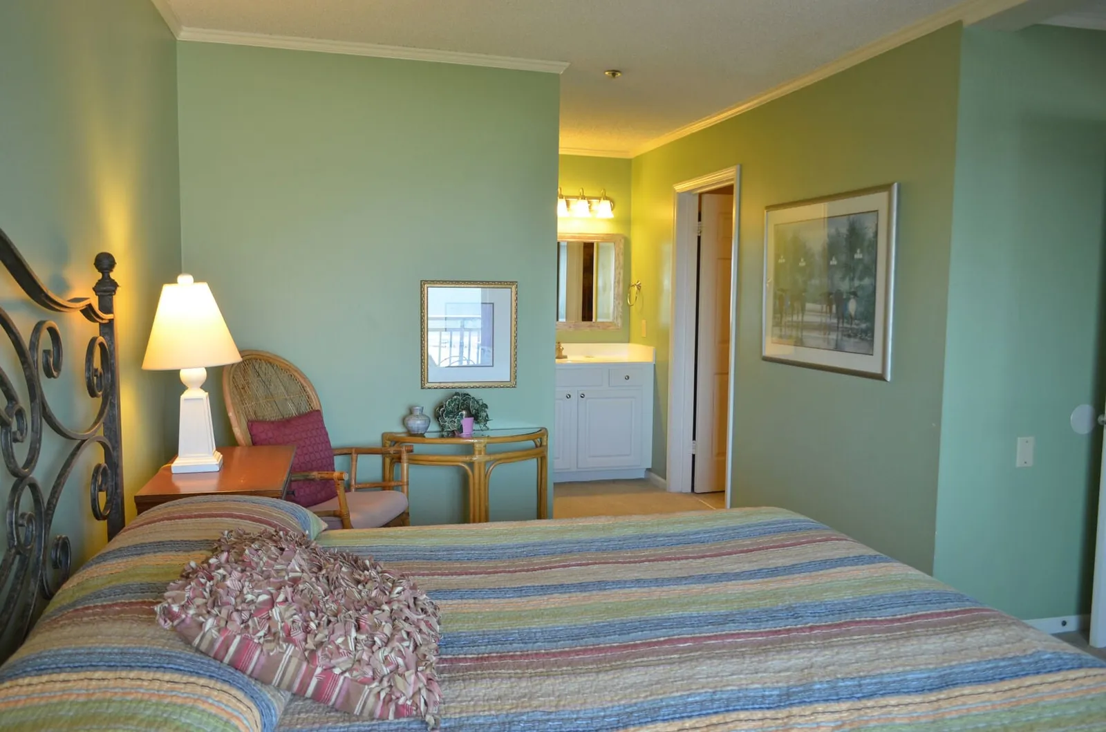 Waterforde 401 photo 22