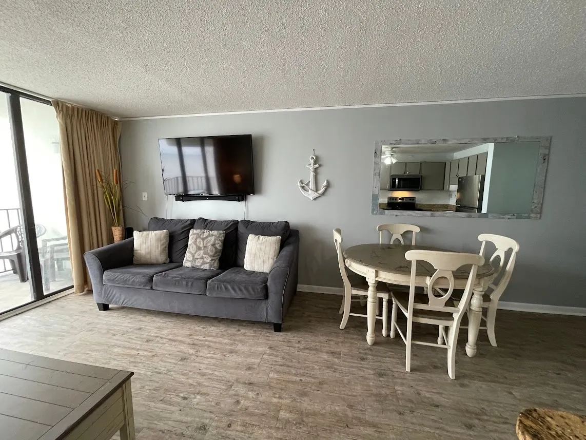 Royal Garden Resort 605 photo 4