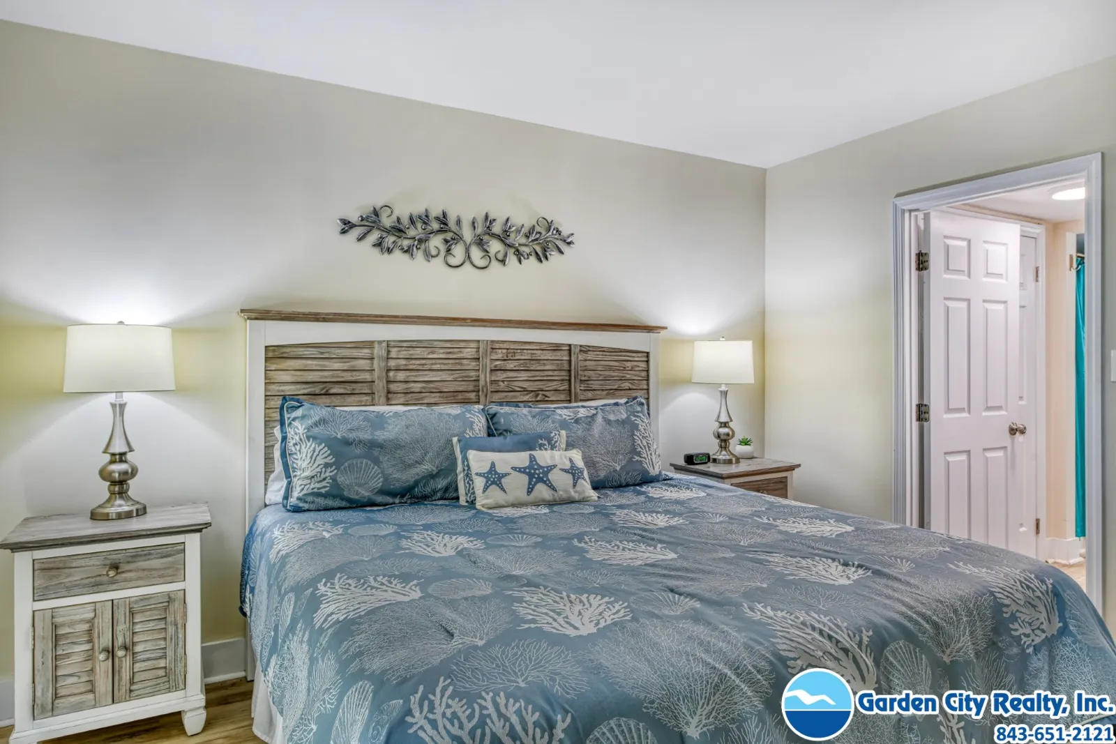 Horizon East 403 photo 15