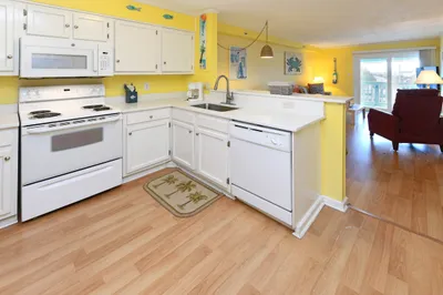 Beach House 301