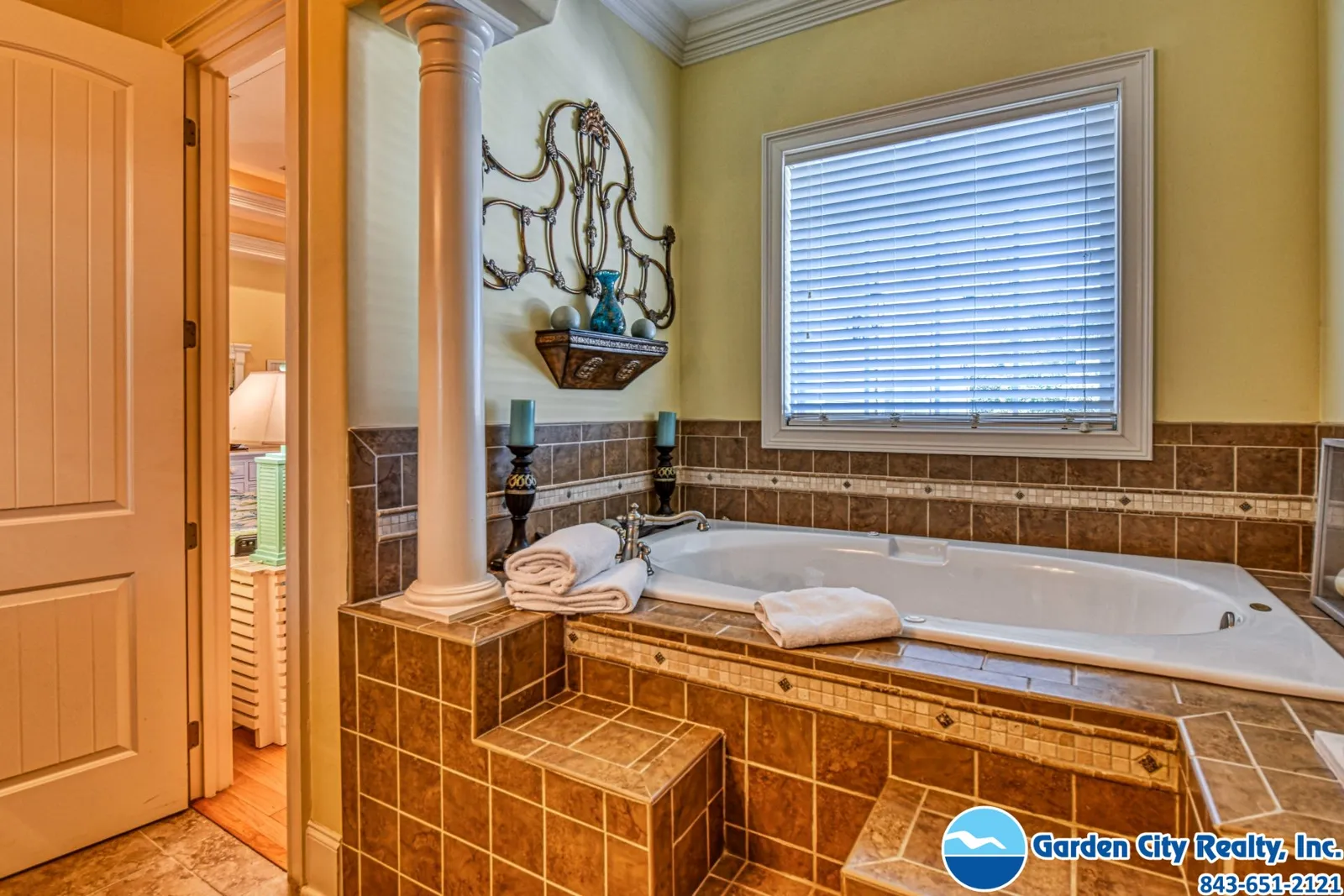 570 Vista Drive photo 24