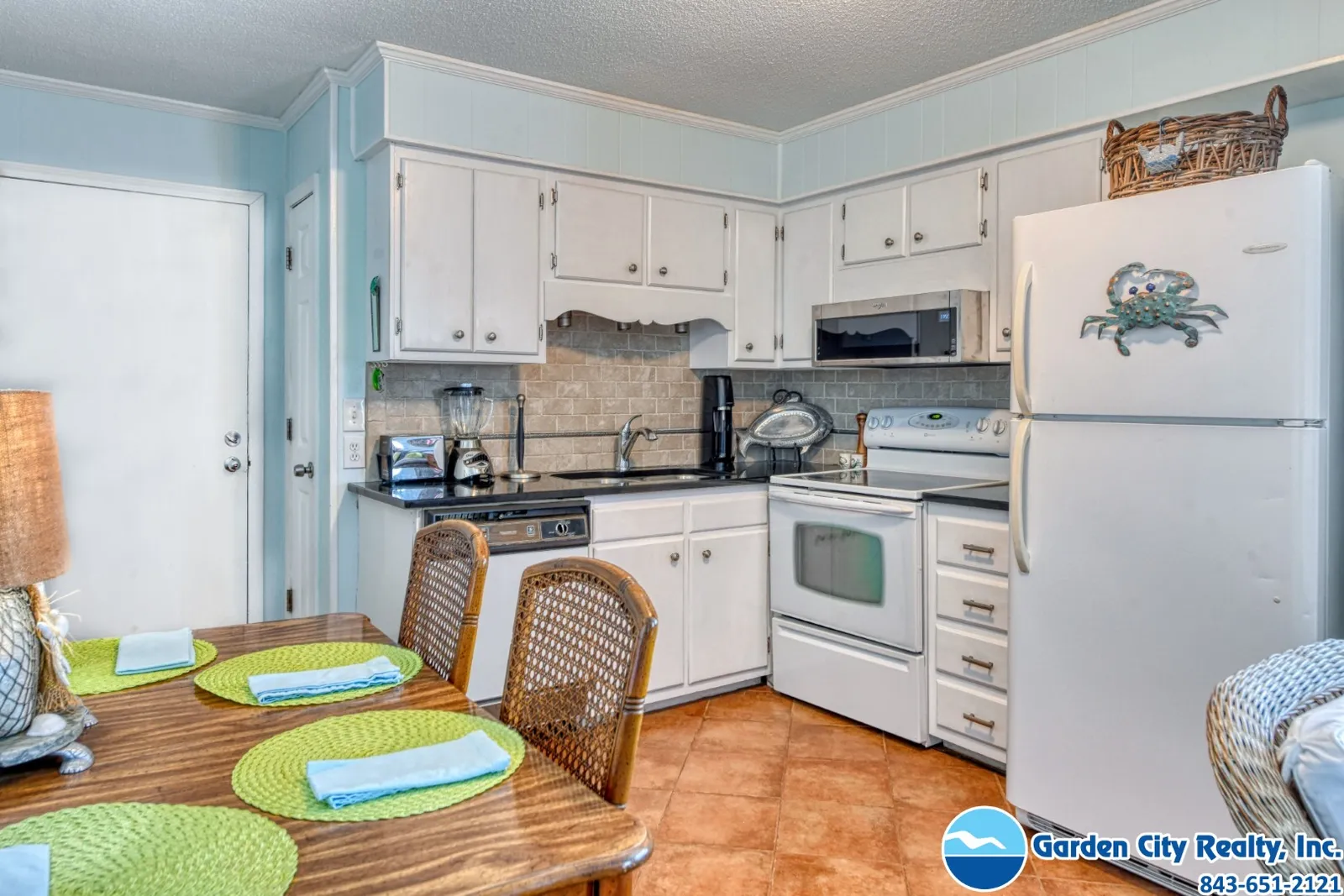 Inlet Pointe 35 photo 17
