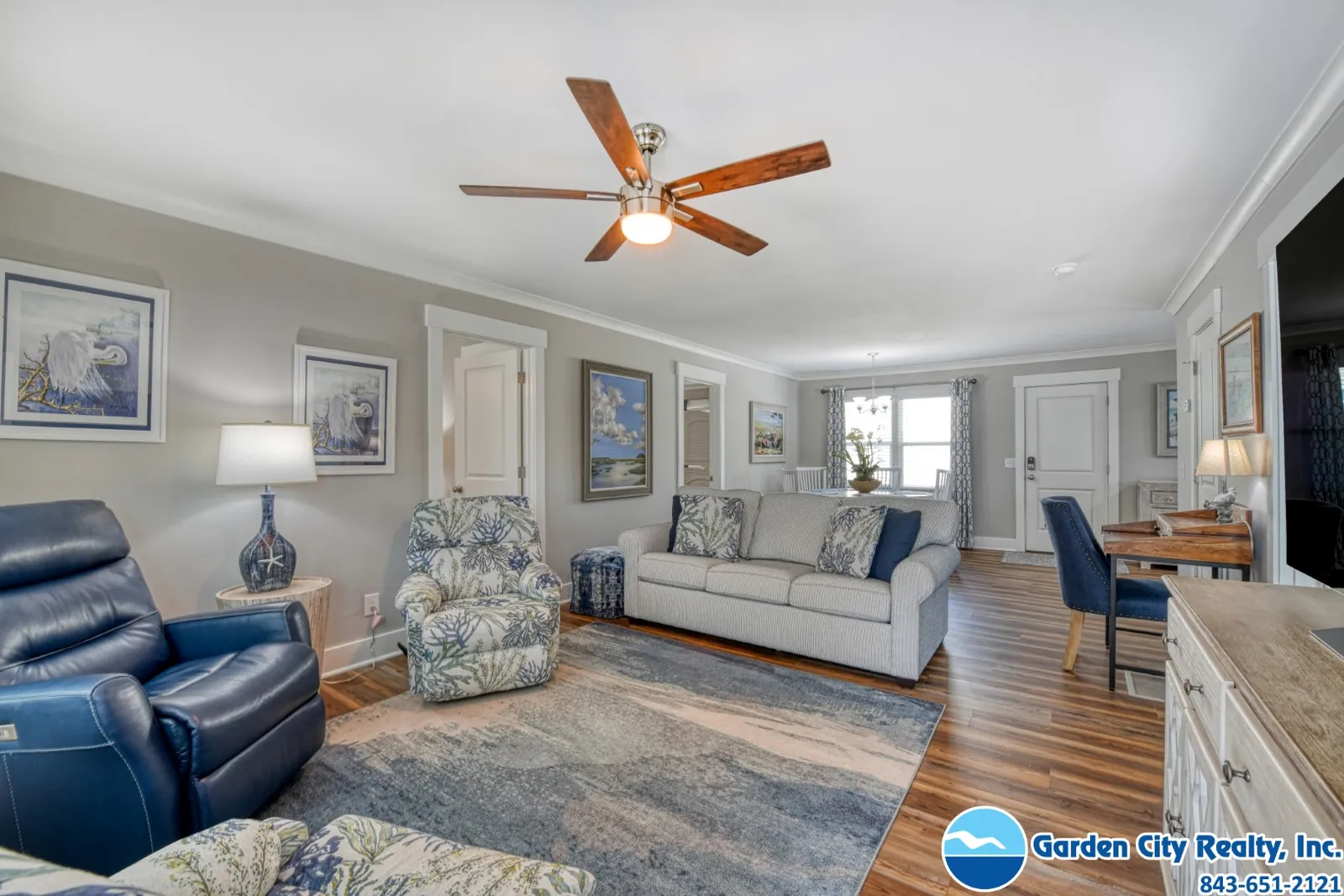 D-D's Beach House photo 13