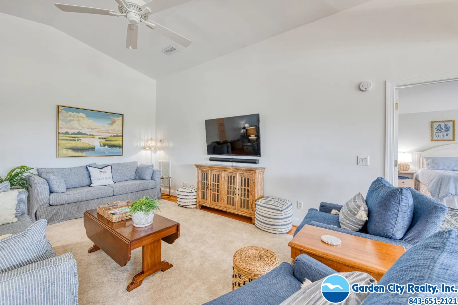 Lollipops Beach House photo 24