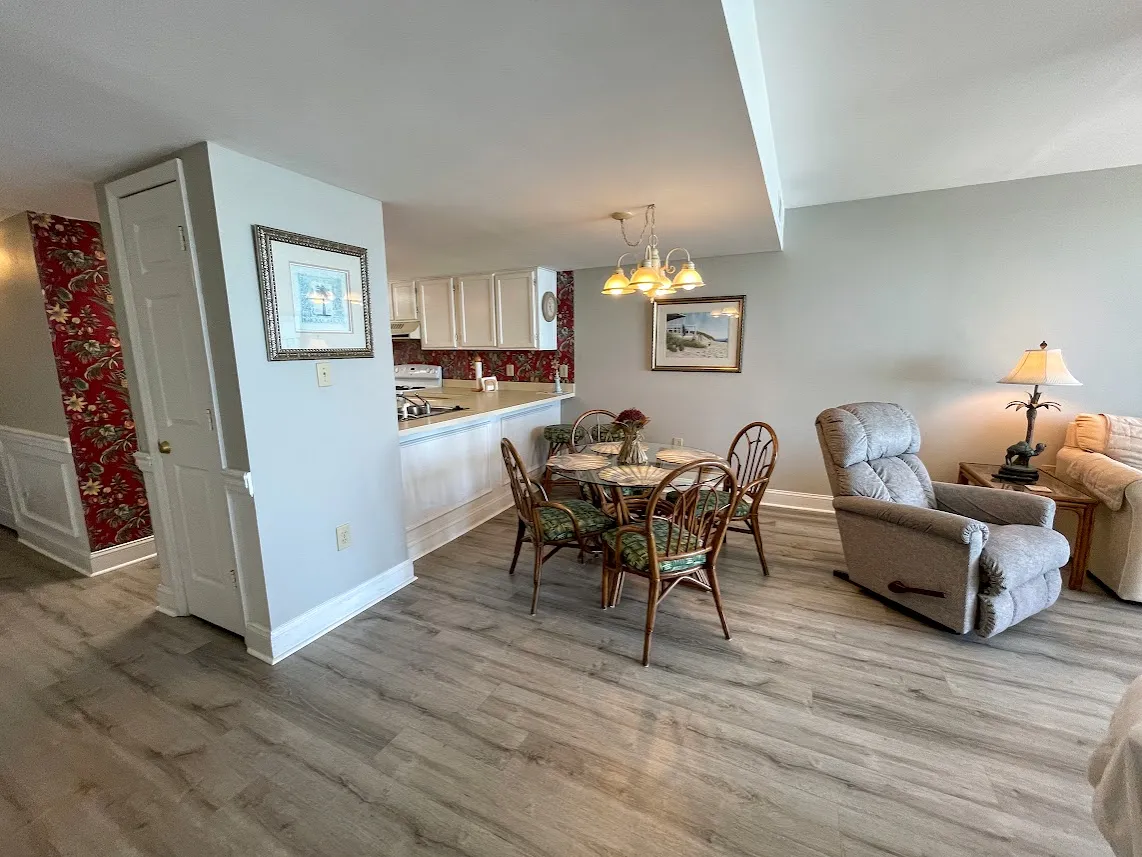 Horizon East 703 photo 6