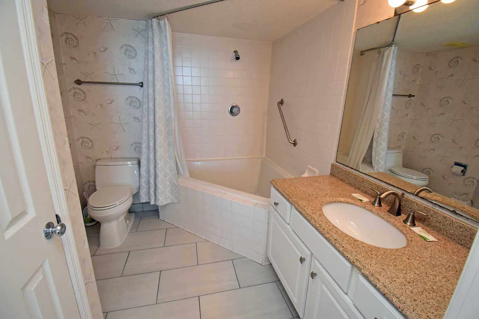 One Ocean Place 1009 photo 17