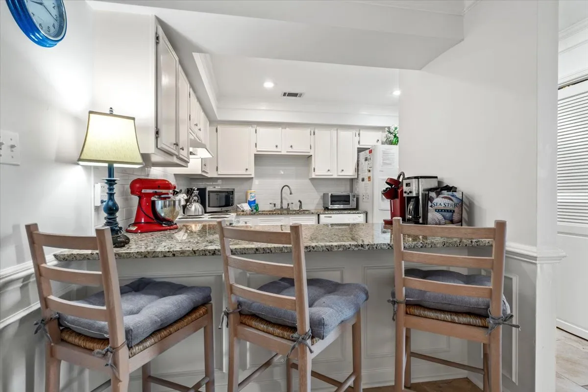 South Shores II, Unit 105 photo 11