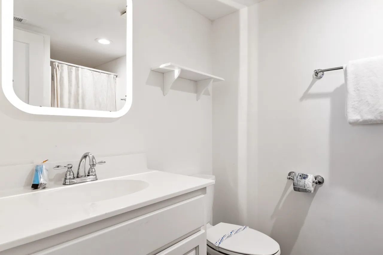 Surf Master, Unit 1207 photo 21