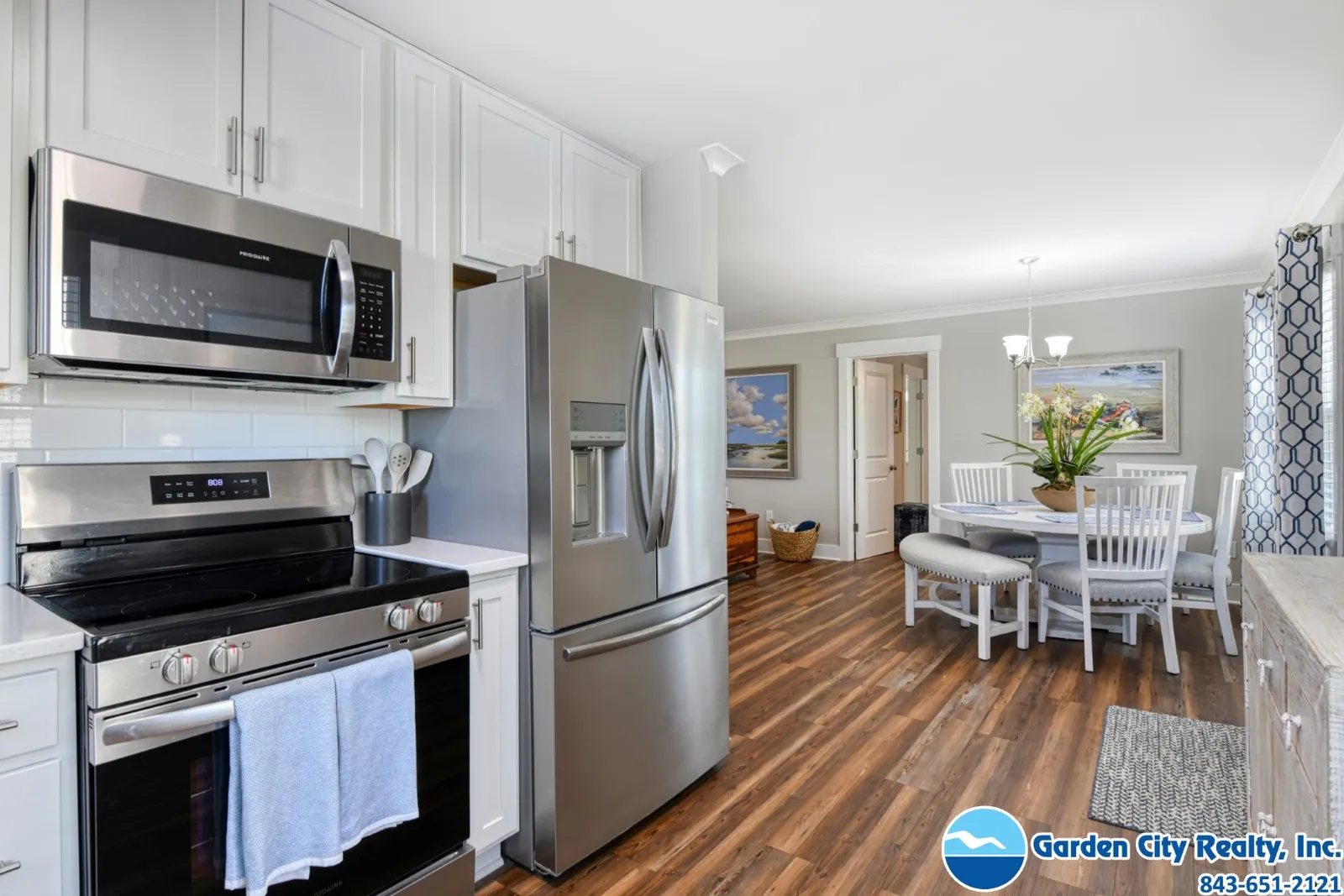 D-D's Beach House photo 18