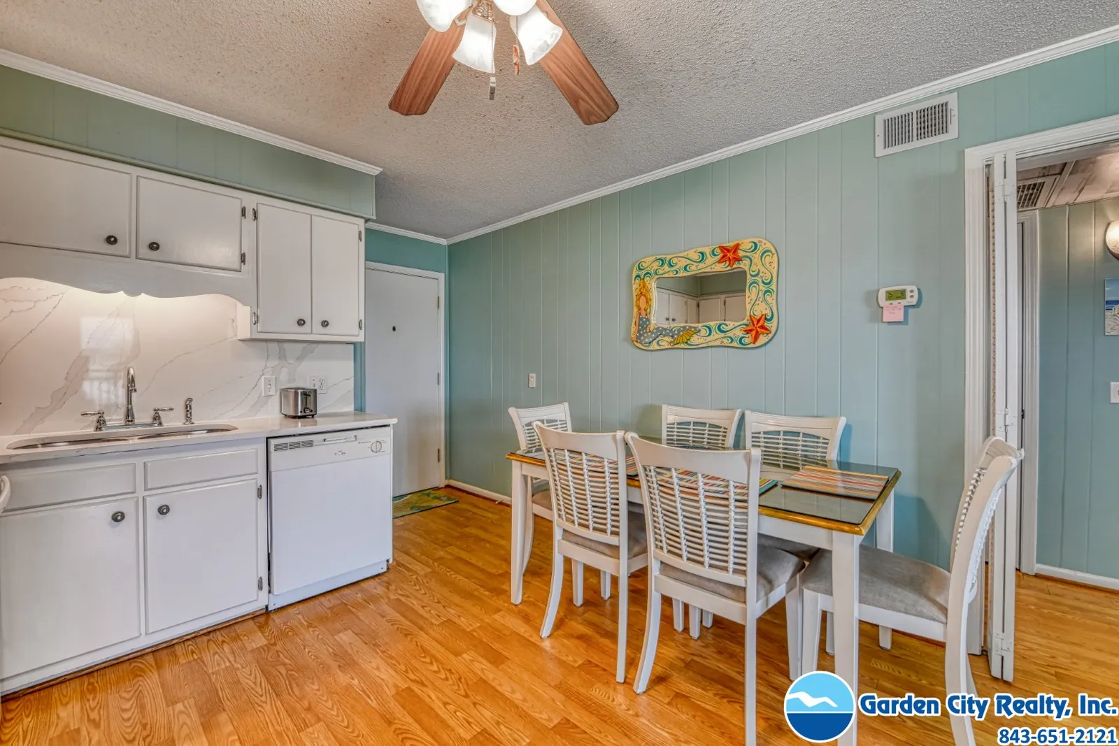 Inlet Pointe 33 photo 14