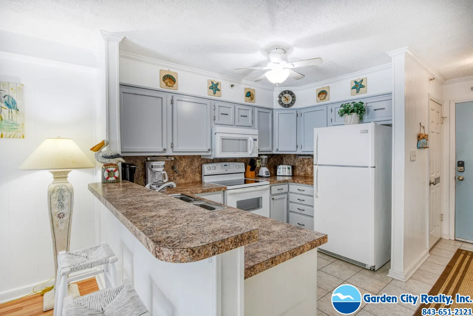 Beach House 212 photo 16